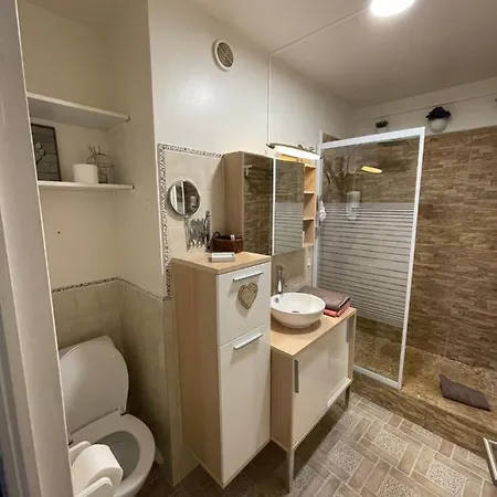 아파트 Atypique En Duplex *