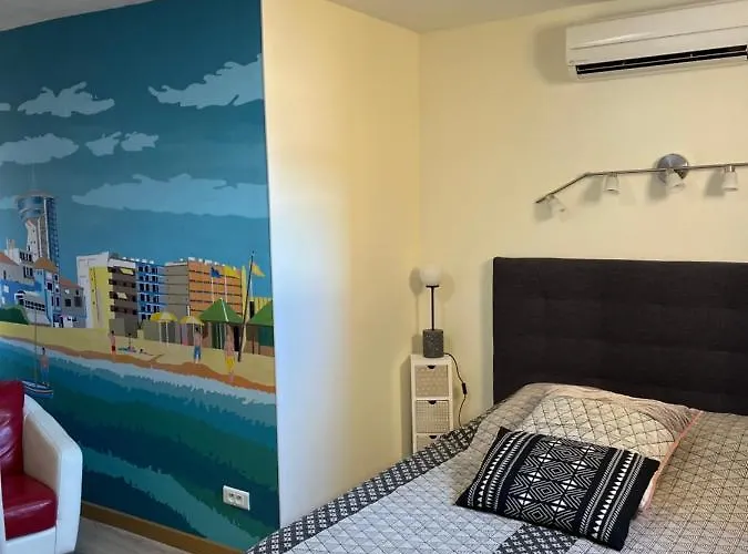 Atypique En Duplex Apartament